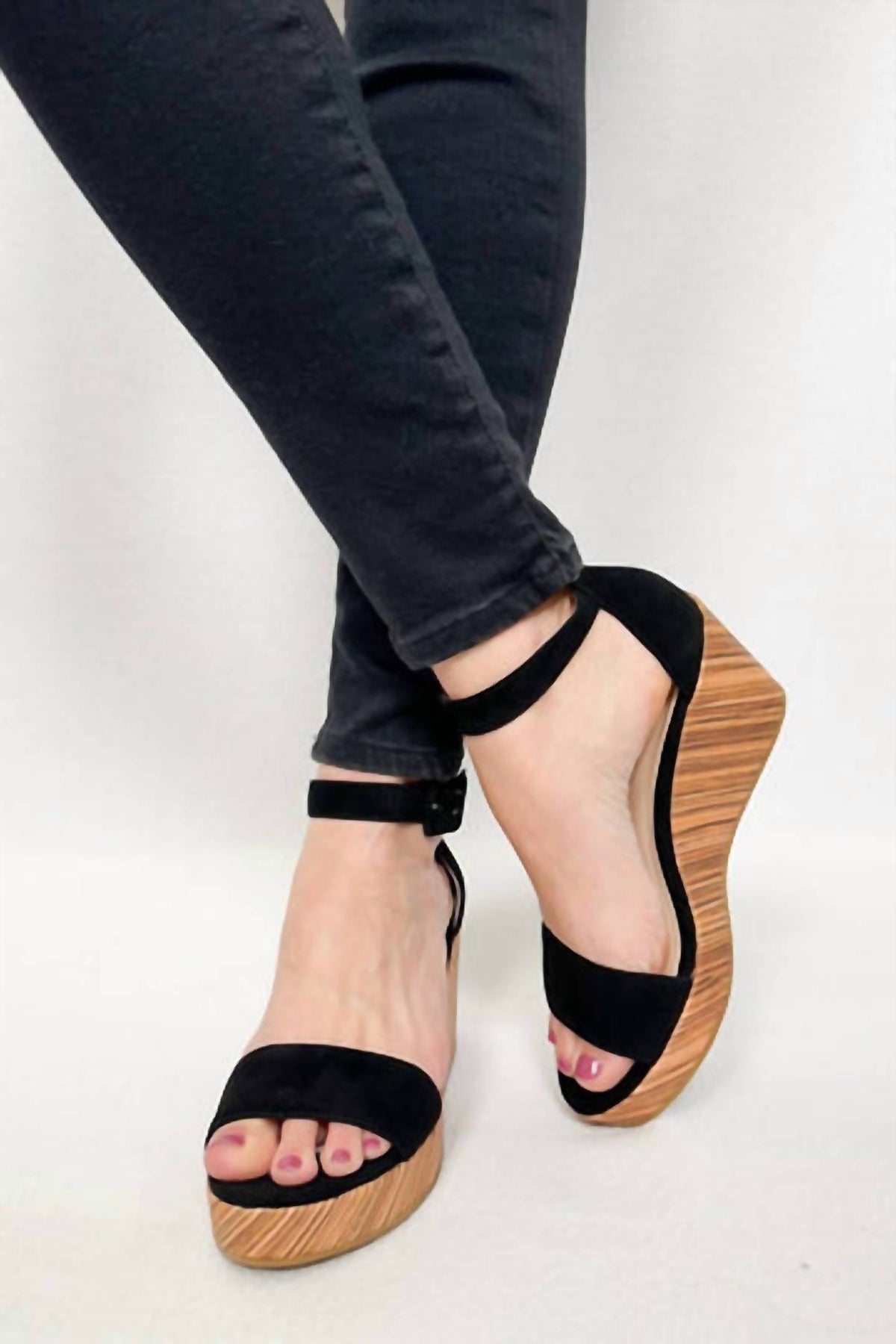 Pelle Moda - Women's Witten Sandal