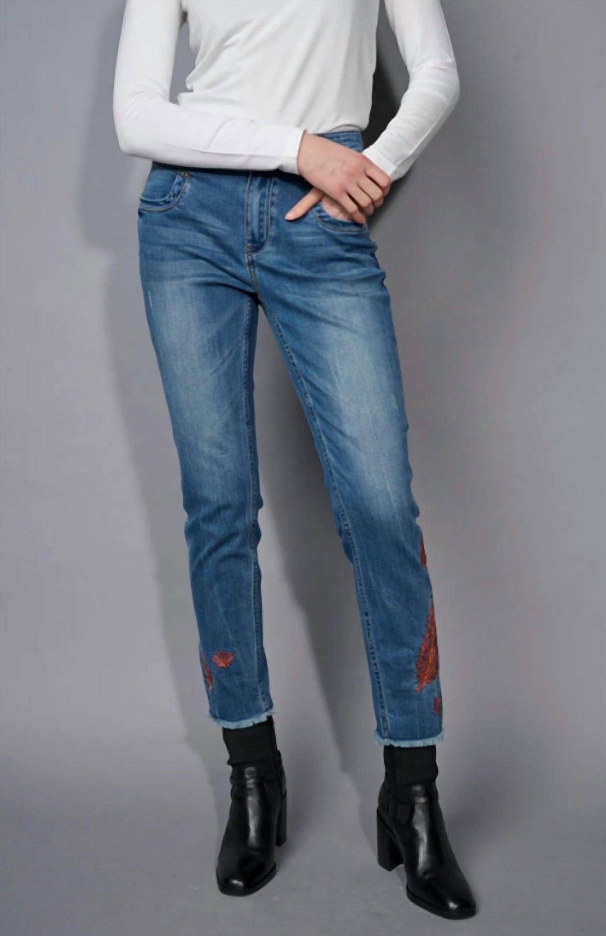 Picadilly - Embroidered Jeans