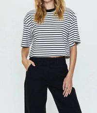 Pistola - Mae Cropped Tee - black - clothing - cotton
