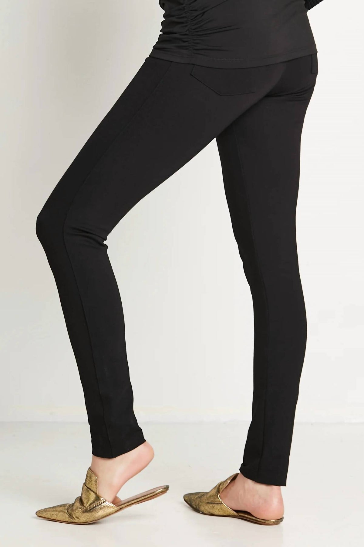 Planet By Lauren G. - SCUBA JEGGING