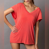 Pol - Deep V T-shirt