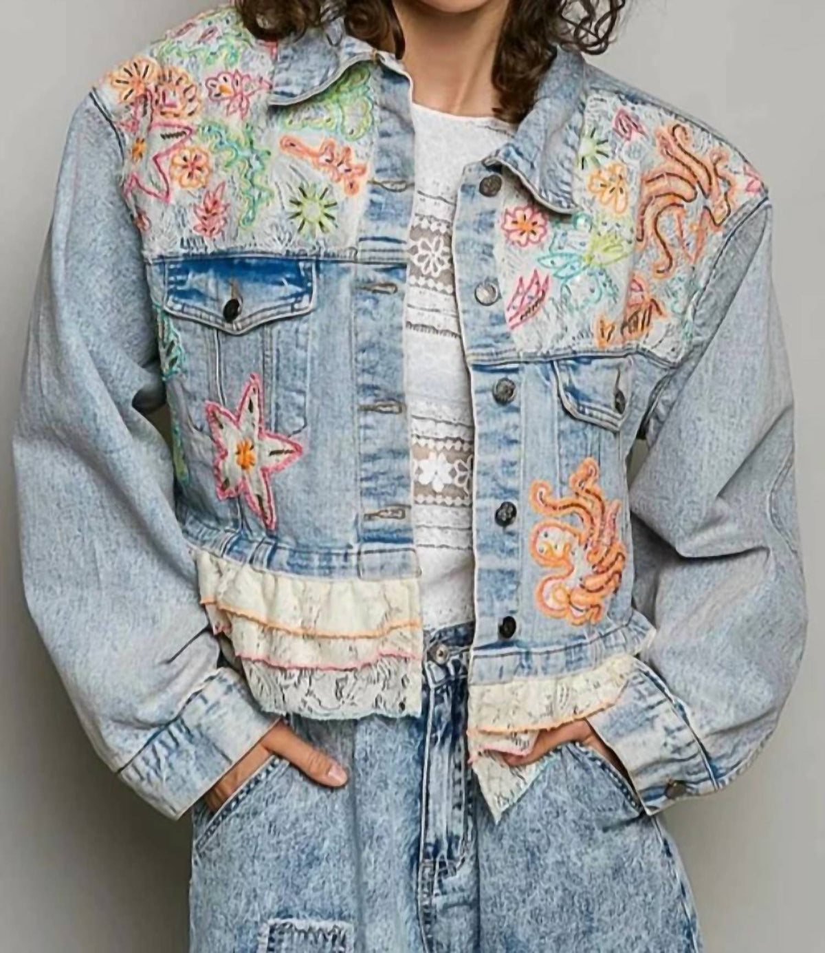 Pol - Floral Embroidered Cropped Jacket