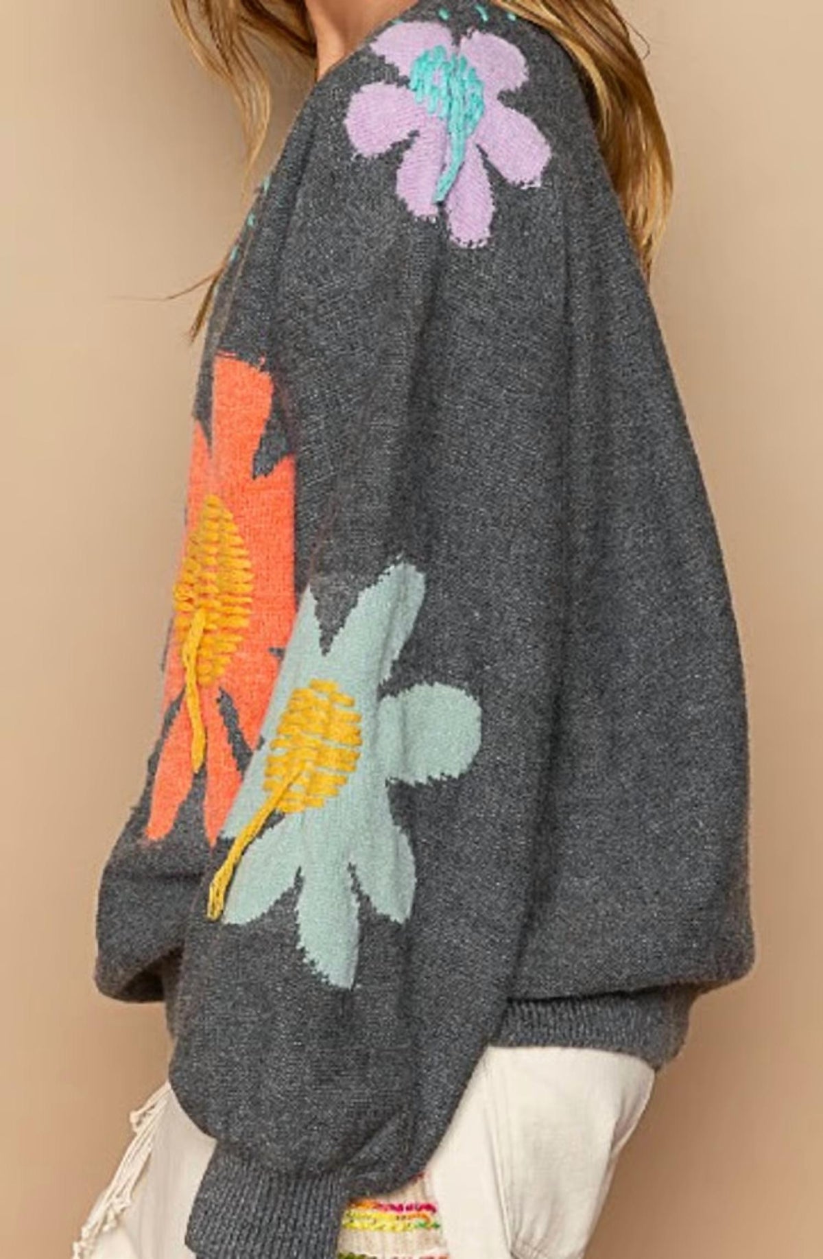 Pol - Floral V-neck Sweater