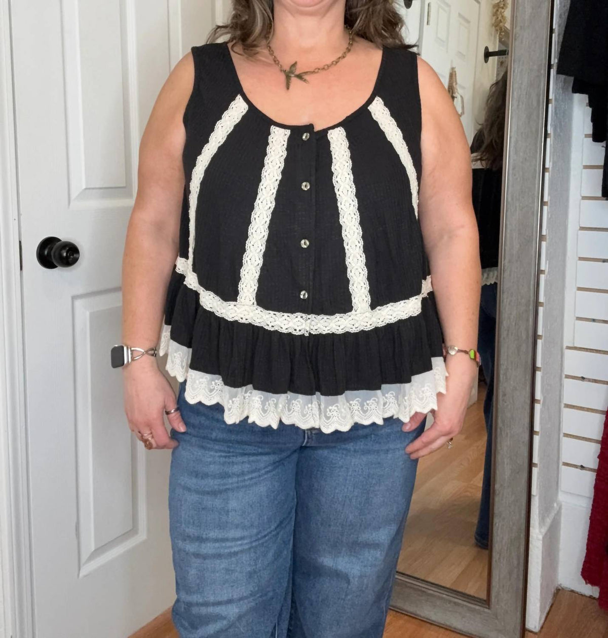 Pol - Quincie Button Down Sleeveless Top