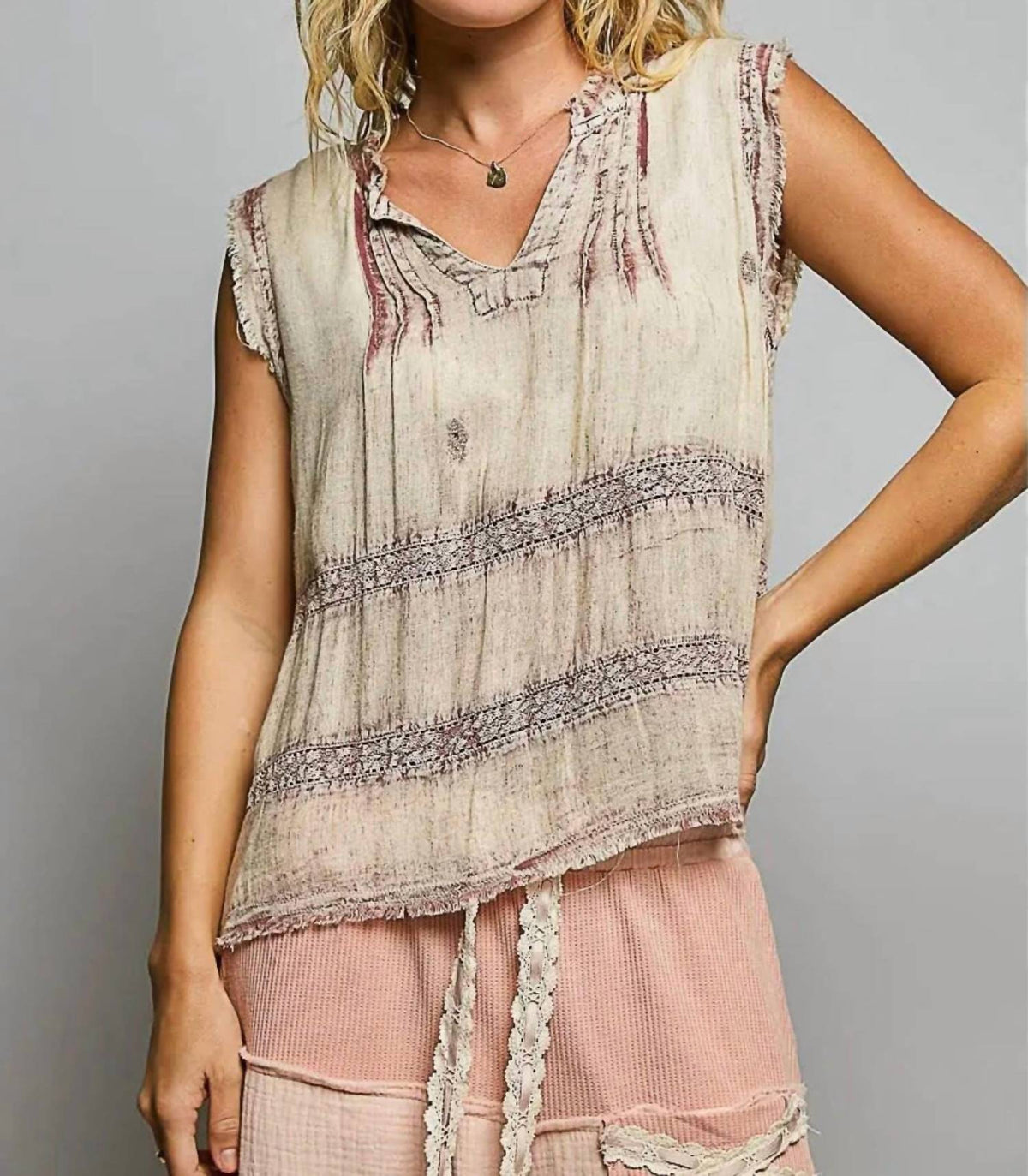 Pol - Romance Sleeveless Top