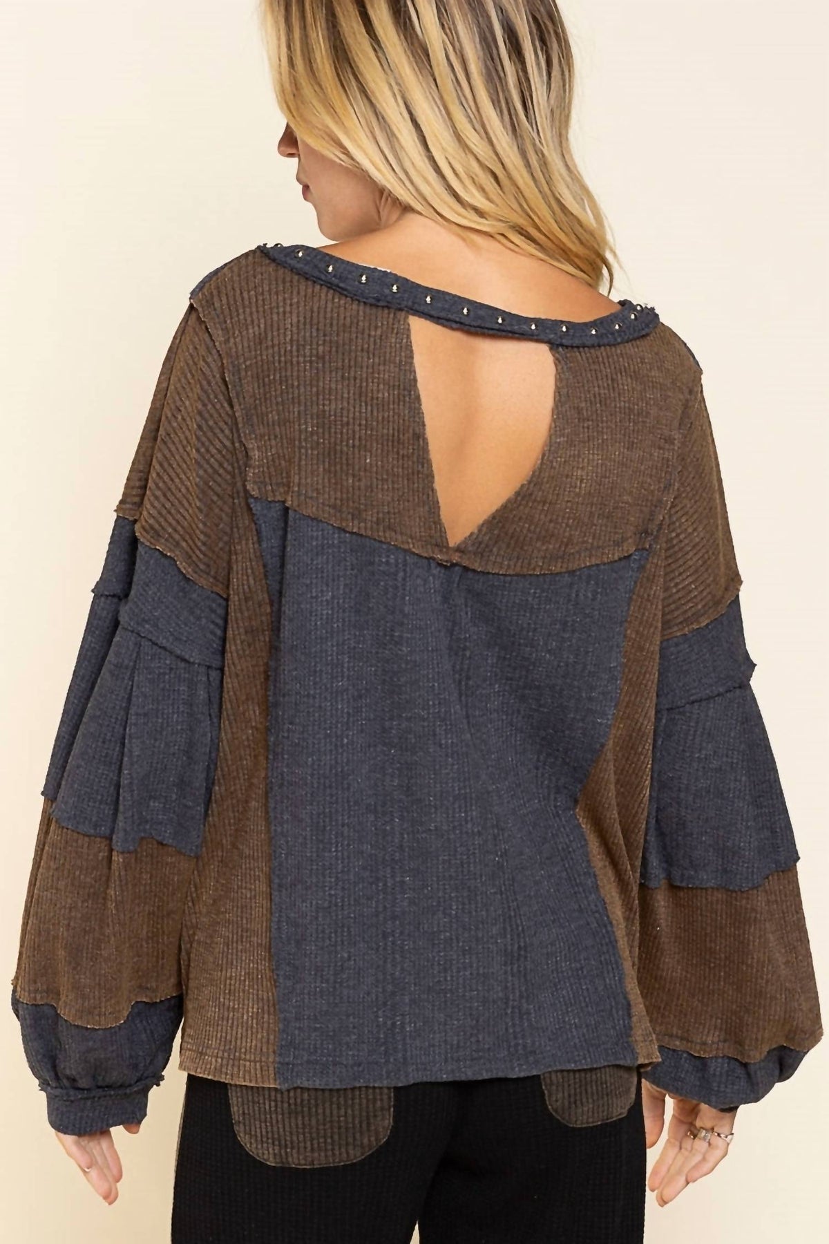 Pol - Stud Detail Balloon Sleeve Top