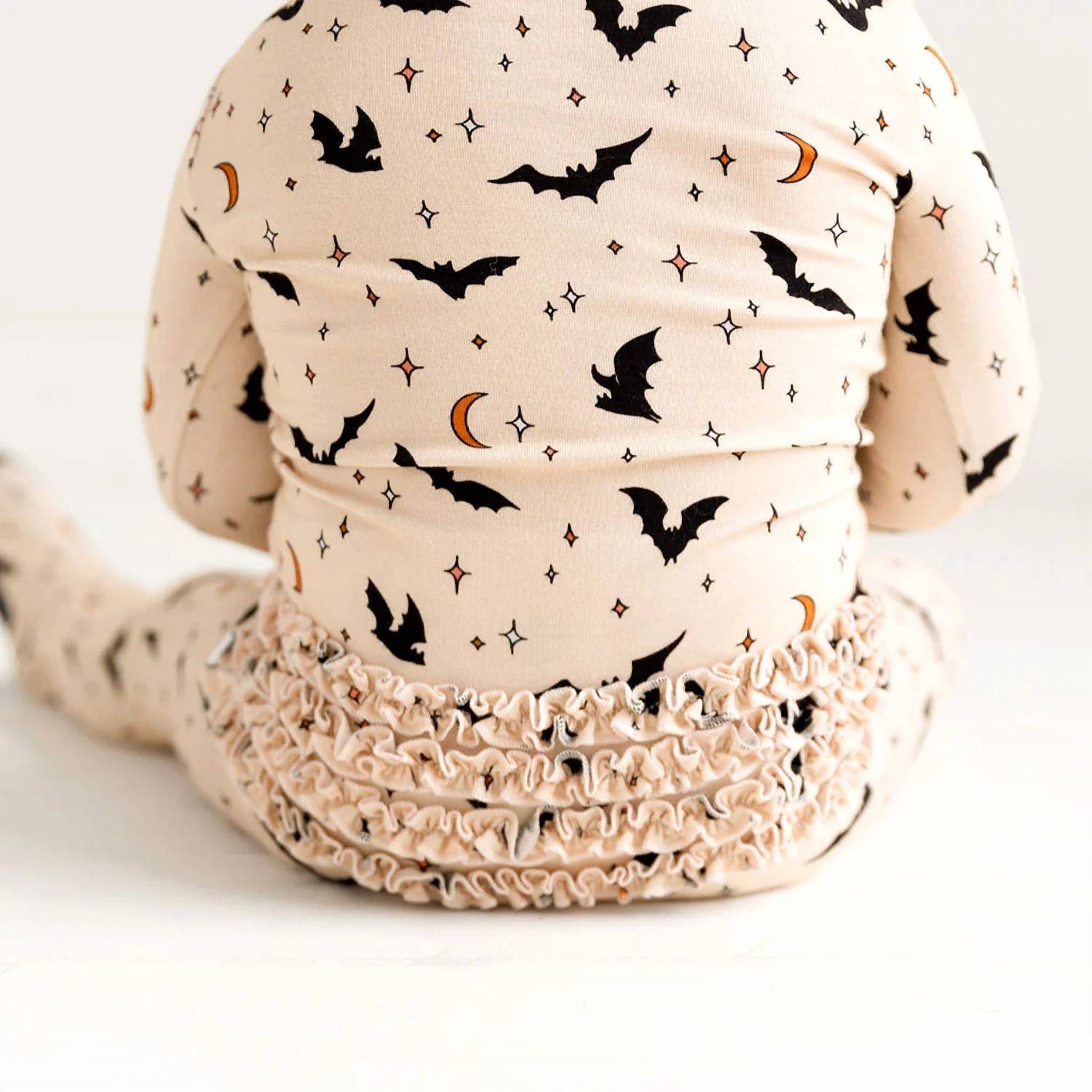Posh Peanut - Spooky Bats Footie Ruffled Zippered One Piece - beige - clothing - footies
