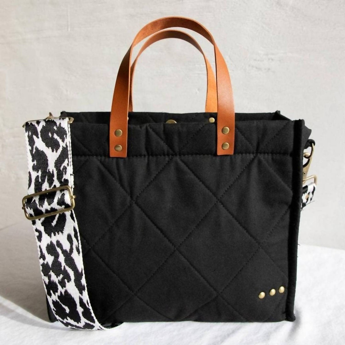 Pretty Simple - Quilted Cotton Tote With Black & White Strap