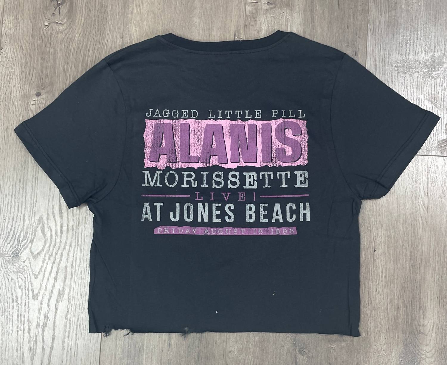 Prince Peter - Alanis Jones Beach Cropped Tee - black - clothing - cotton