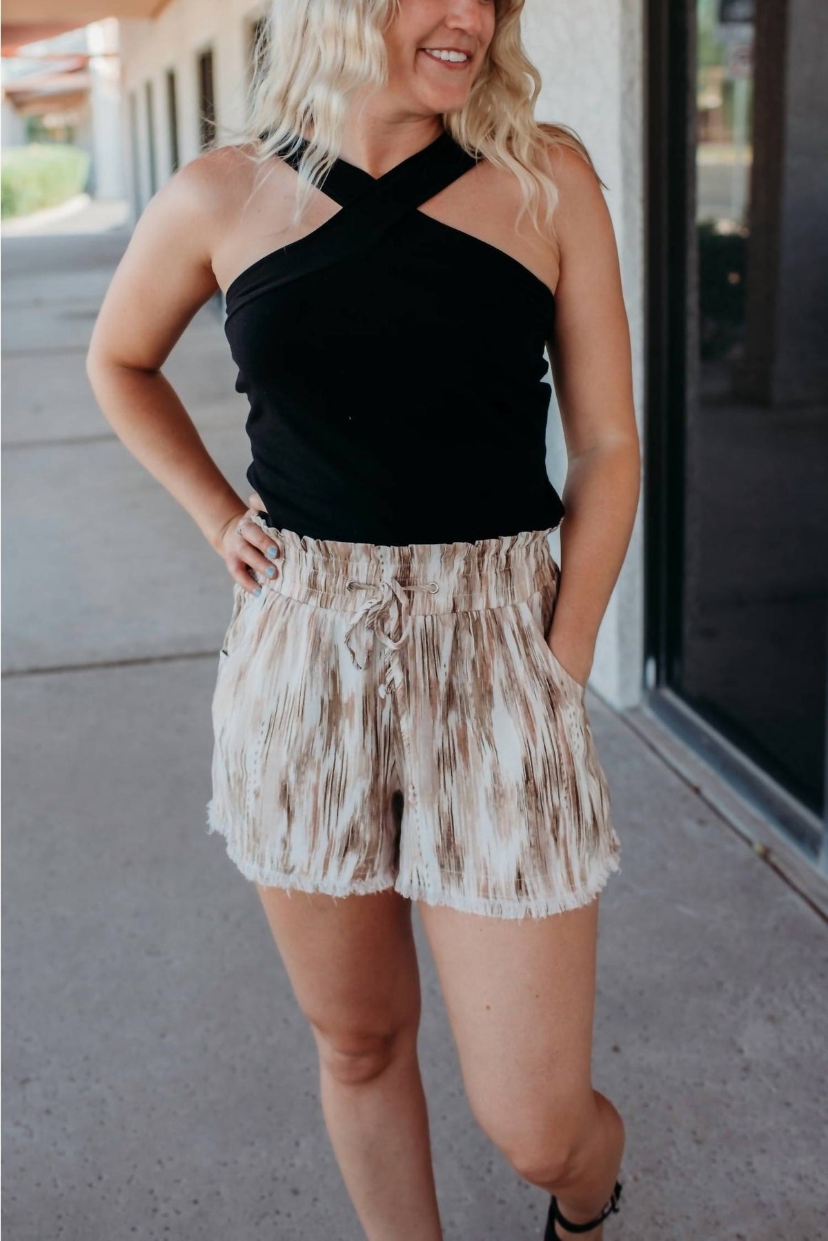 Promesa - Sand Fringe Shorts