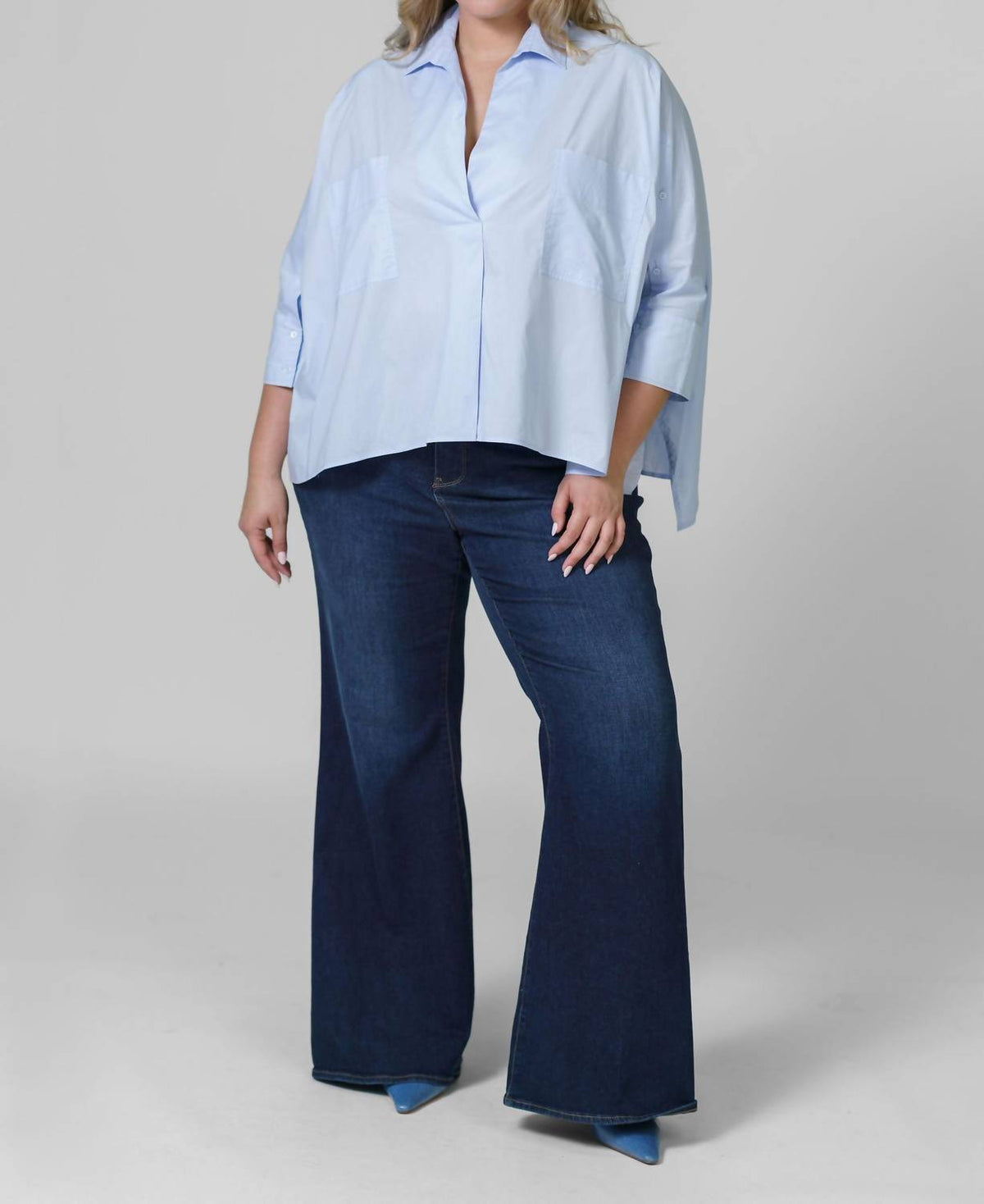 Psophia - Camisa Cut Out Top - Plus