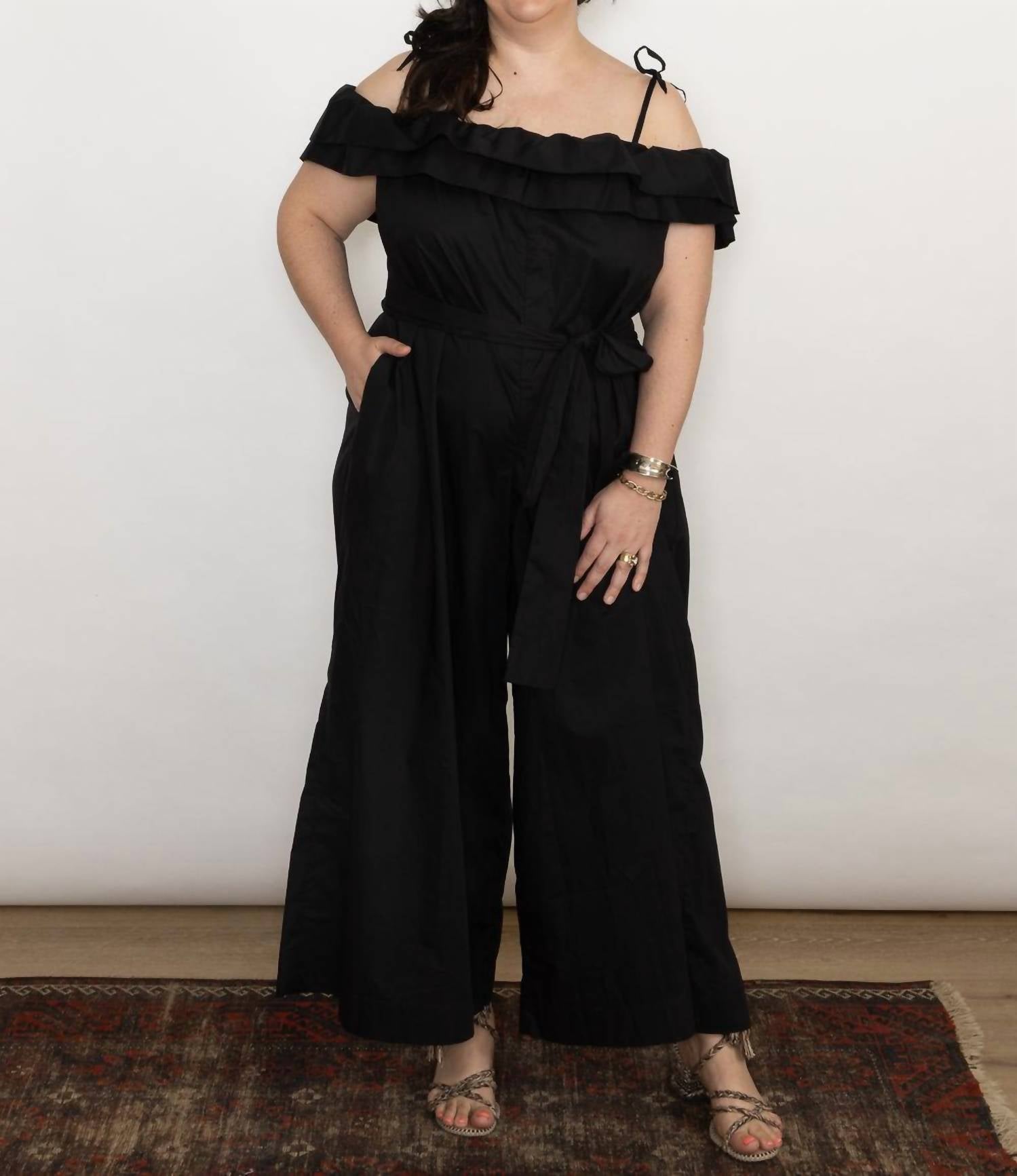 Psophia - Ruffle Neck Jumpsuit - black - clothing - cotton