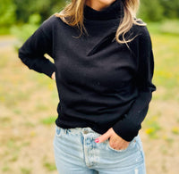 Pure Amici - Envelope Sweater