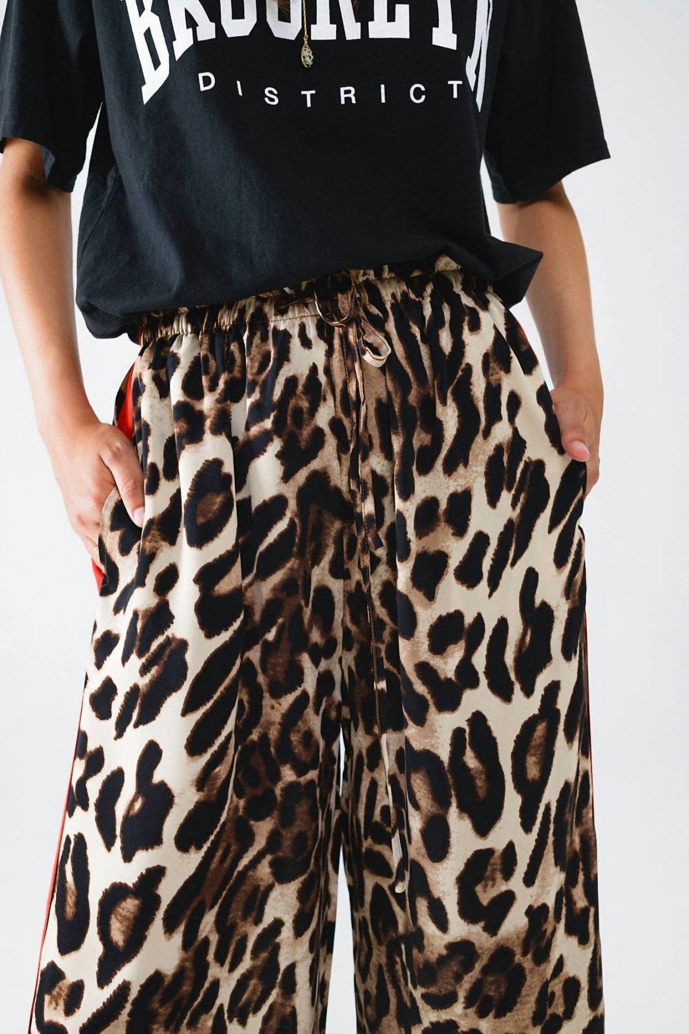 Q2 - Leopard Straight Pants - animal - brown - clothing