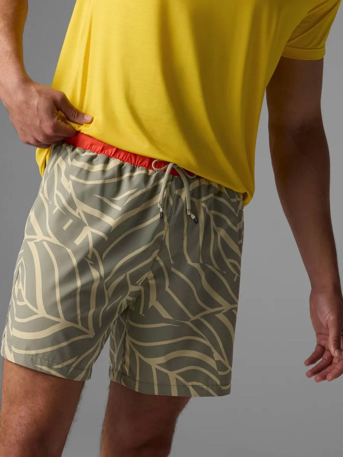 Rabbit - Surfs Up 6" Short