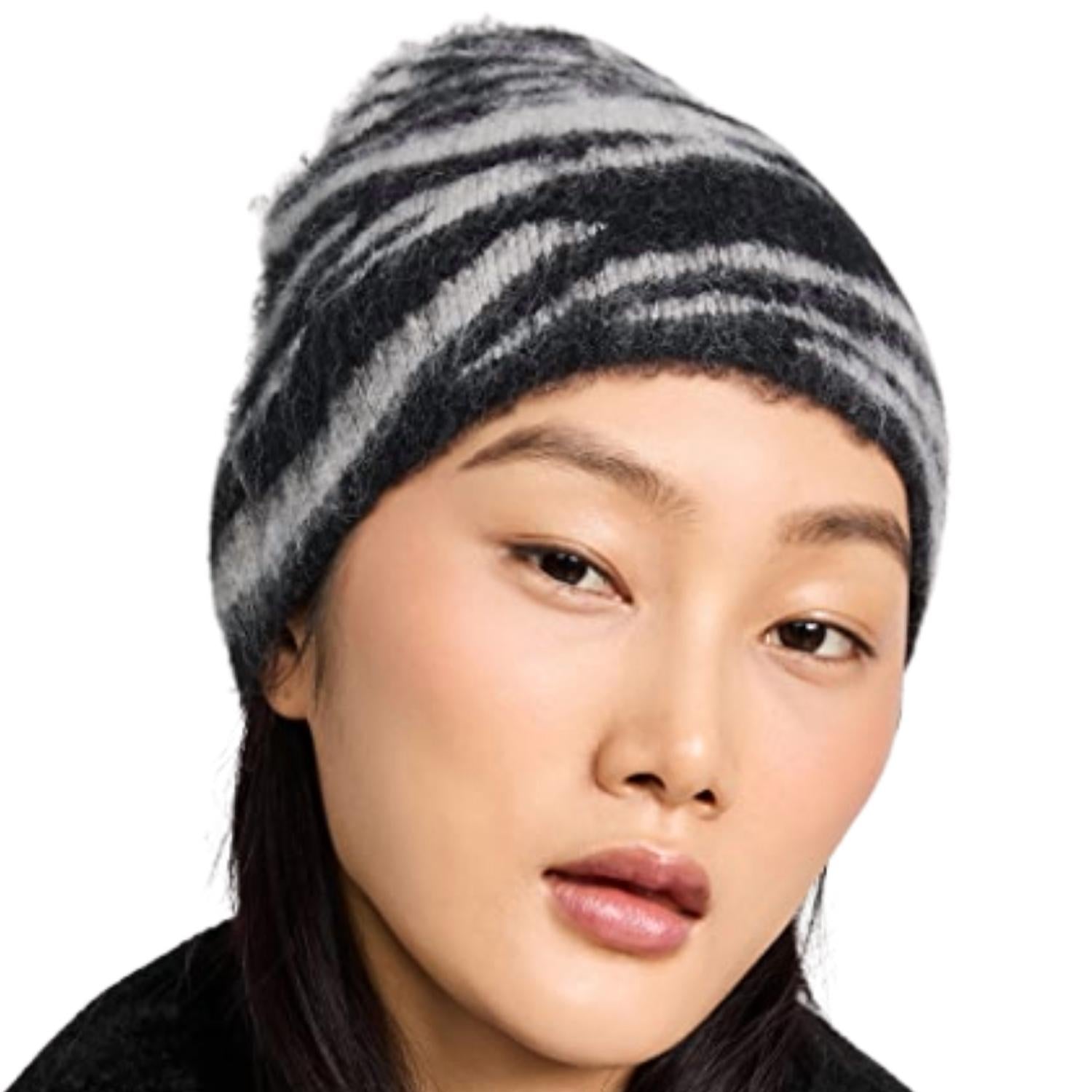 Rag & Bone - Sarah Tiger Beanie - accessories - black - hats