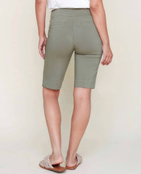 Renuar - Pull On Bermuda Short - bermudas - clothing - green