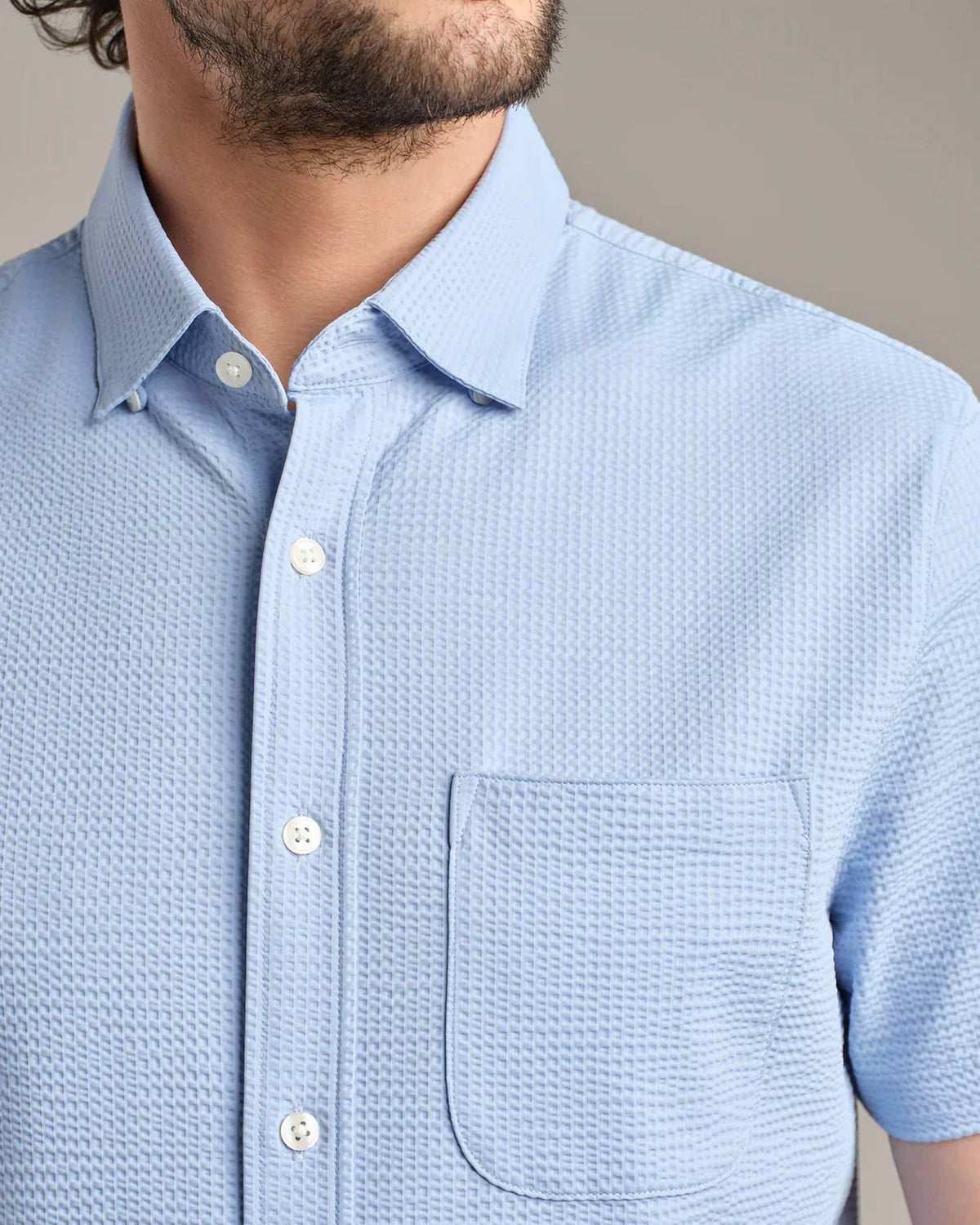 Rhone - Commuter Seersucker Short Sleeve Button Down Shirt