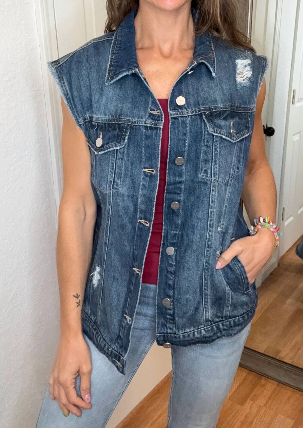 Risen - Distressed Oversizes Denim Vest