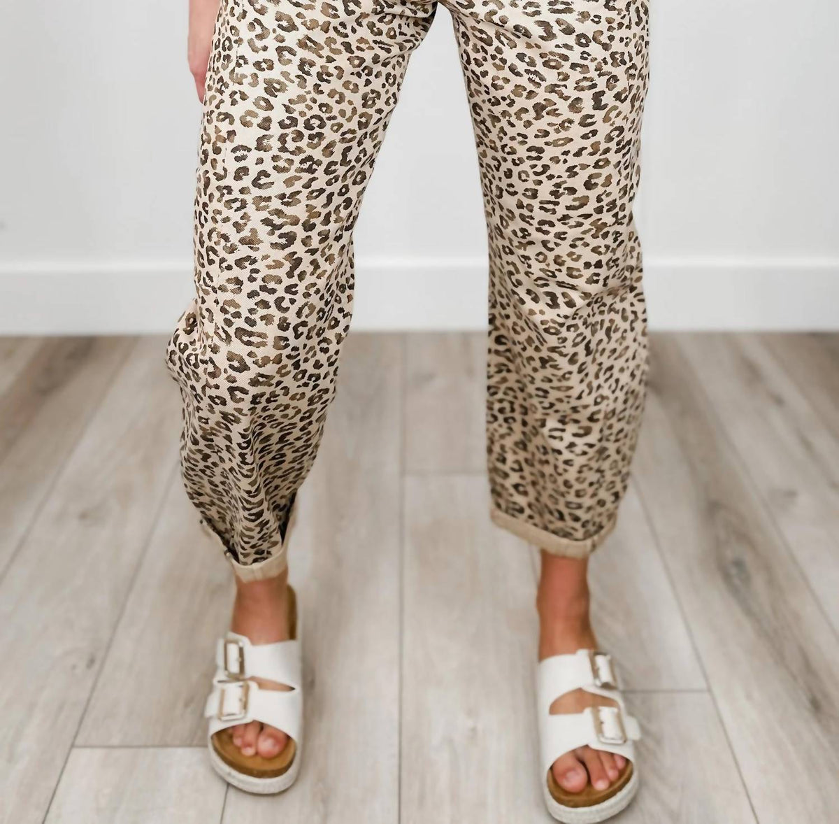 Risen - Iris High-rise Barrel Leg Cropped Jeans