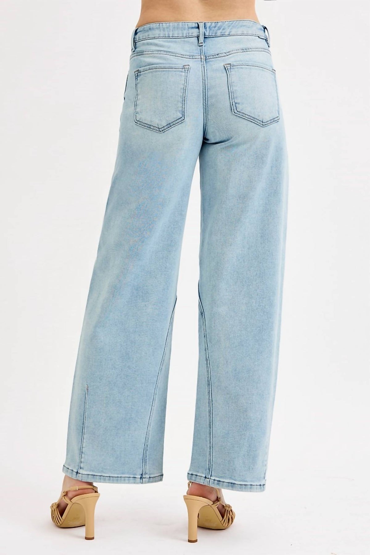 Risen - Mid Rise Fit Barrel Jean