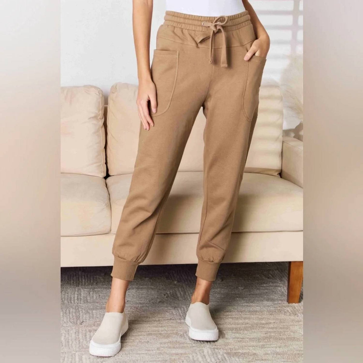 Risen - Oversized High Waisted Cargo Pocket Jogger