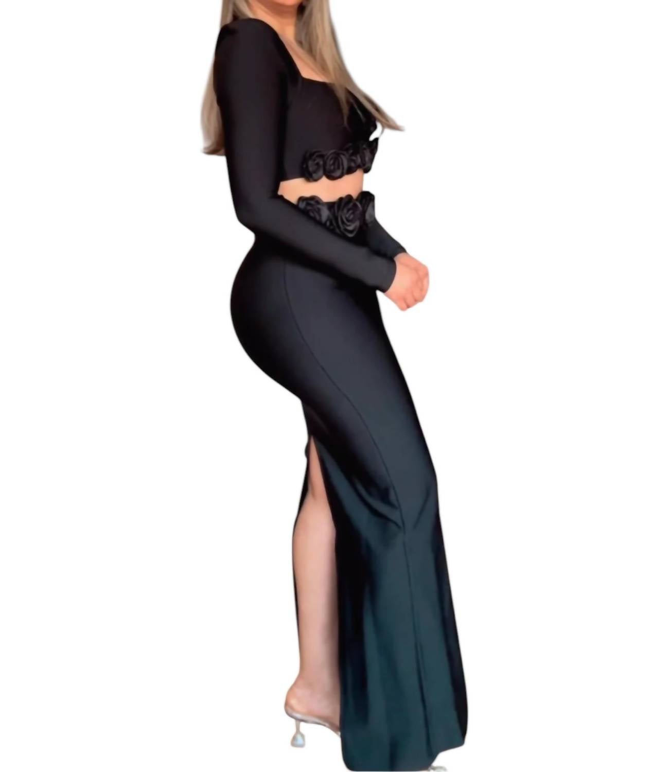 Rivir - 3d Rosette Applique Set - black - clothing - crop - tops