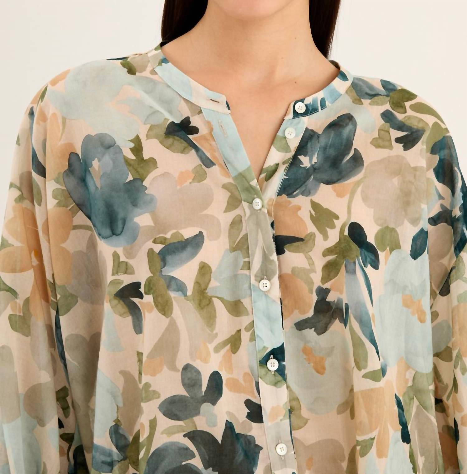 Rosso35 - V - neck Puffed Sleeve Shirt - blouses - clothing - cotton