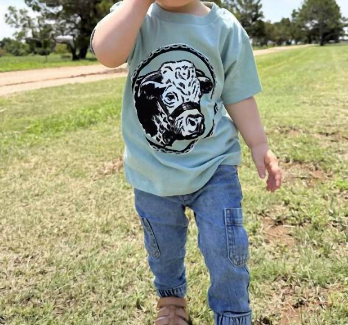 Rowdy Crowd - Happy Hereford Tee