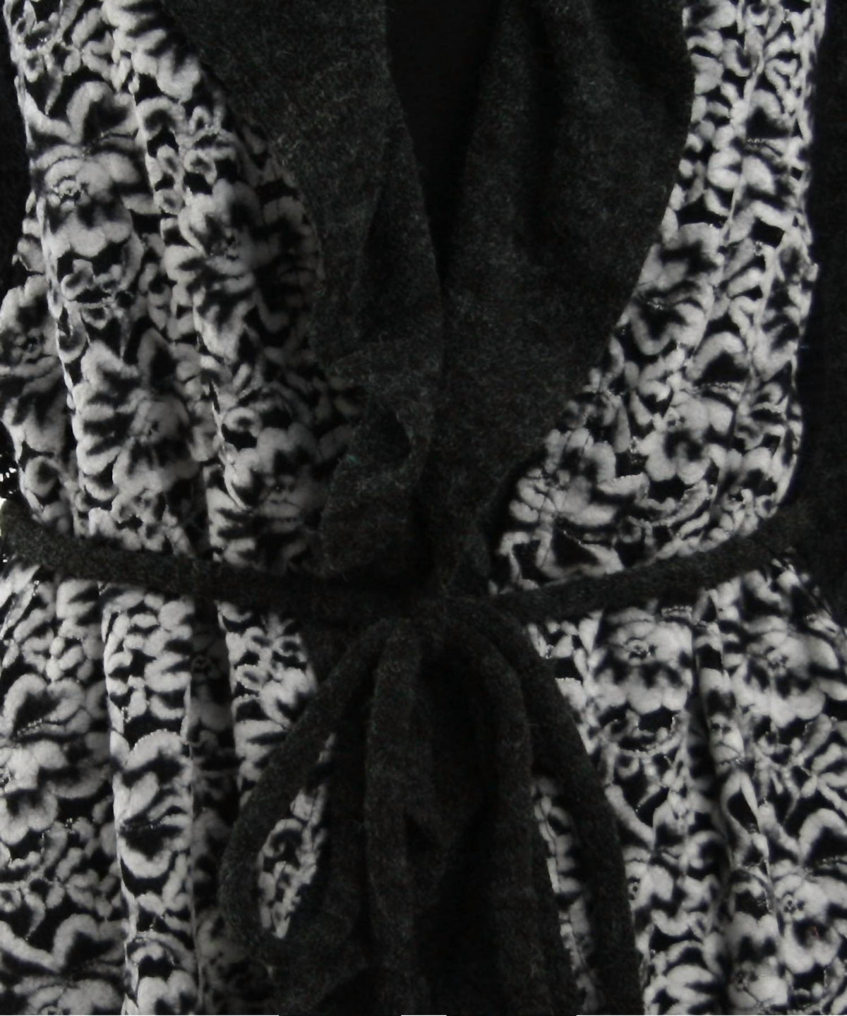 Ryu - Rosette Lace Trim Cardigan