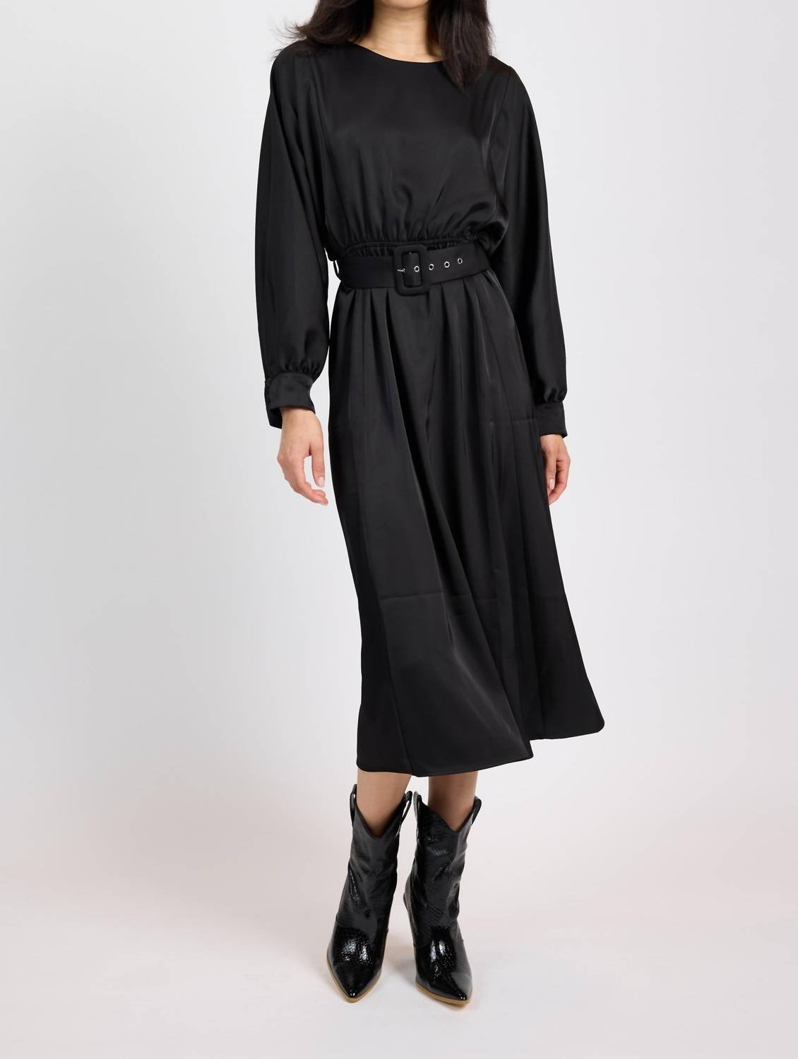 Sadie & Sage - Mood Boost Dolman Sleeve Belted Midi Dress - black - clothing - dresses