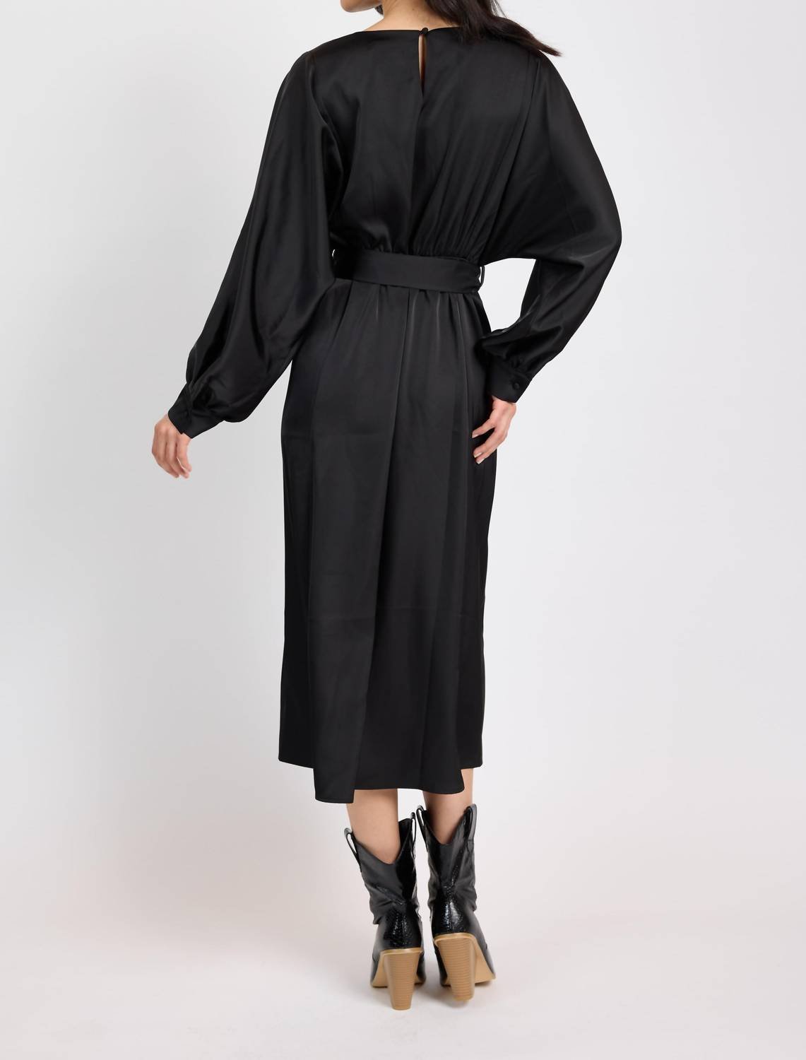 Sadie & Sage - Mood Boost Dolman Sleeve Belted Midi Dress - black - clothing - dresses