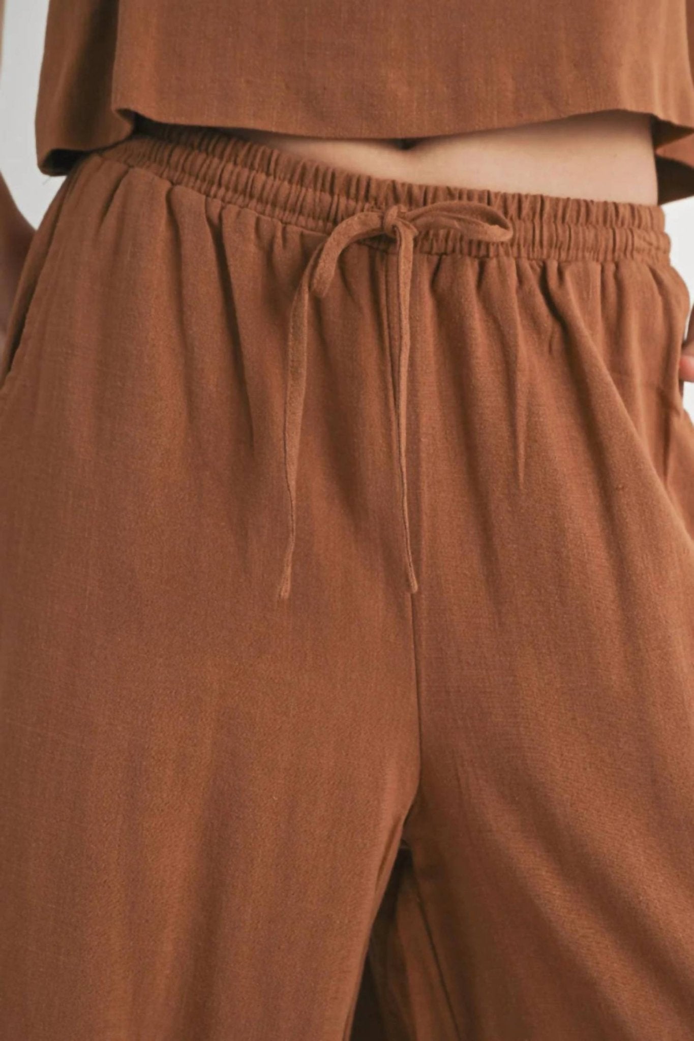 Sadie & Sage - Sugarloaf Elastic Waist Linen Wide Leg Pants - brown - clothing - pants
