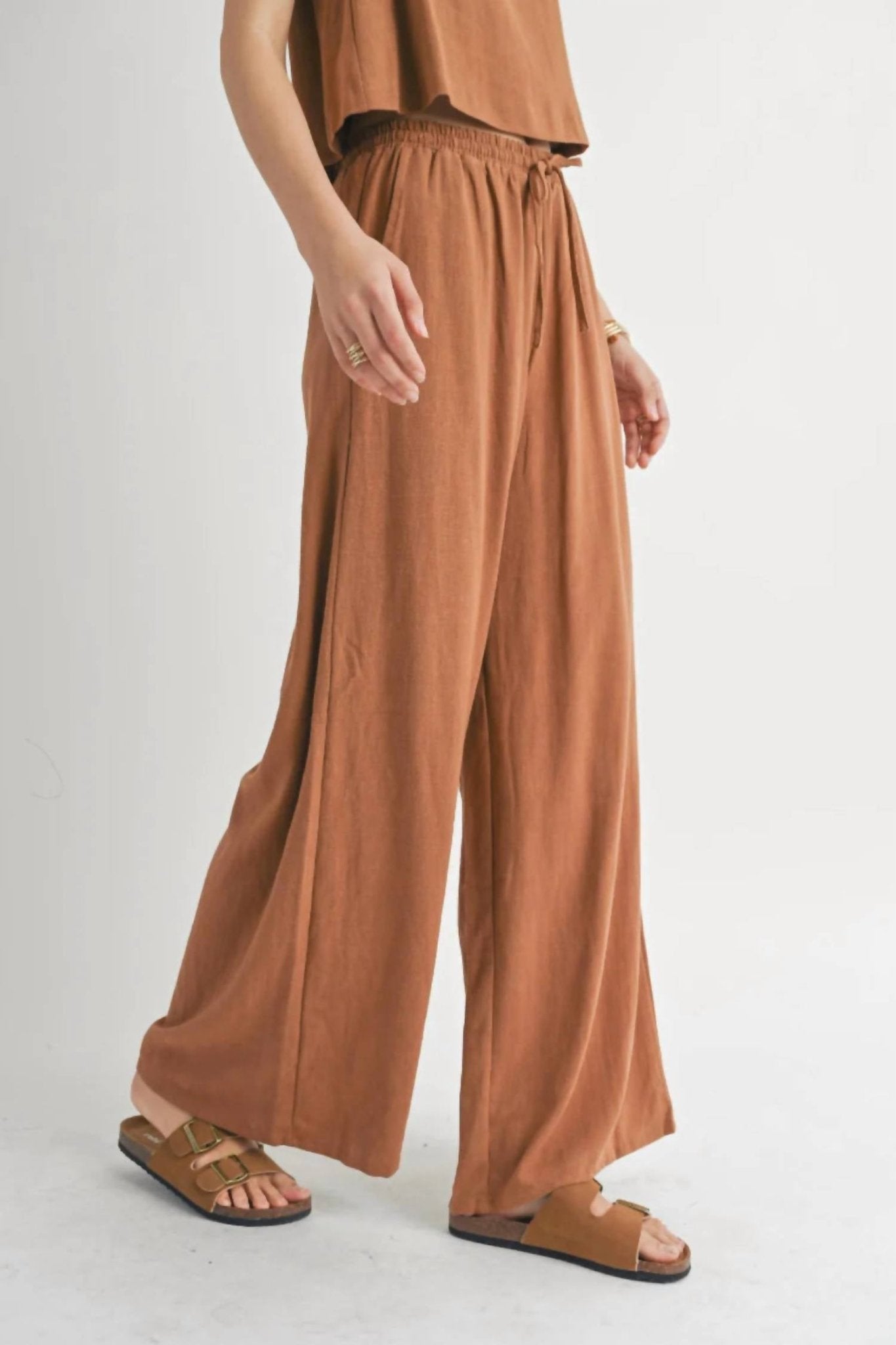 Sadie & Sage - Sugarloaf Elastic Waist Linen Wide Leg Pants - brown - clothing - pants