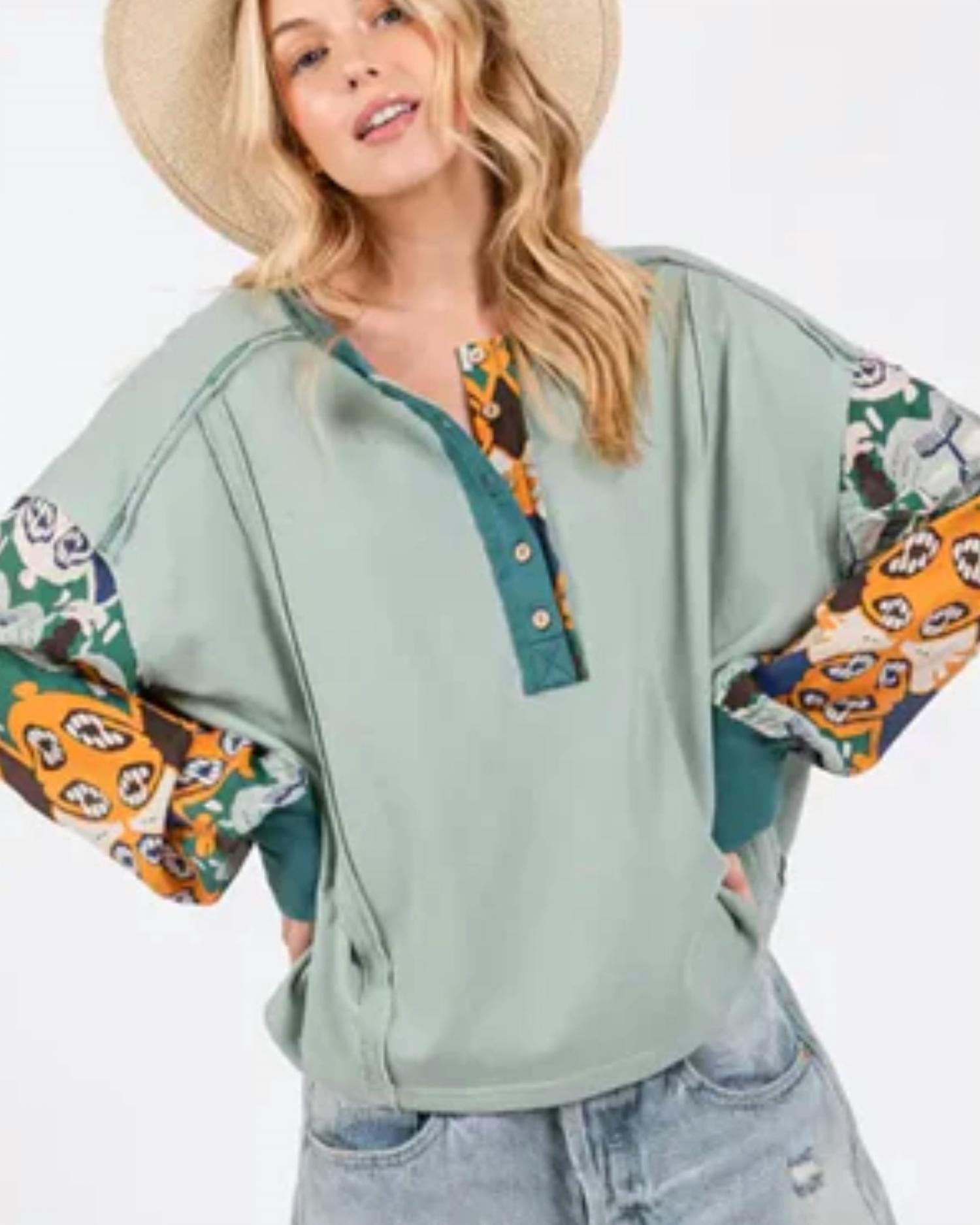 Sage+Fig - Contrast Long Sleeves Top - blue - clothing - patterned