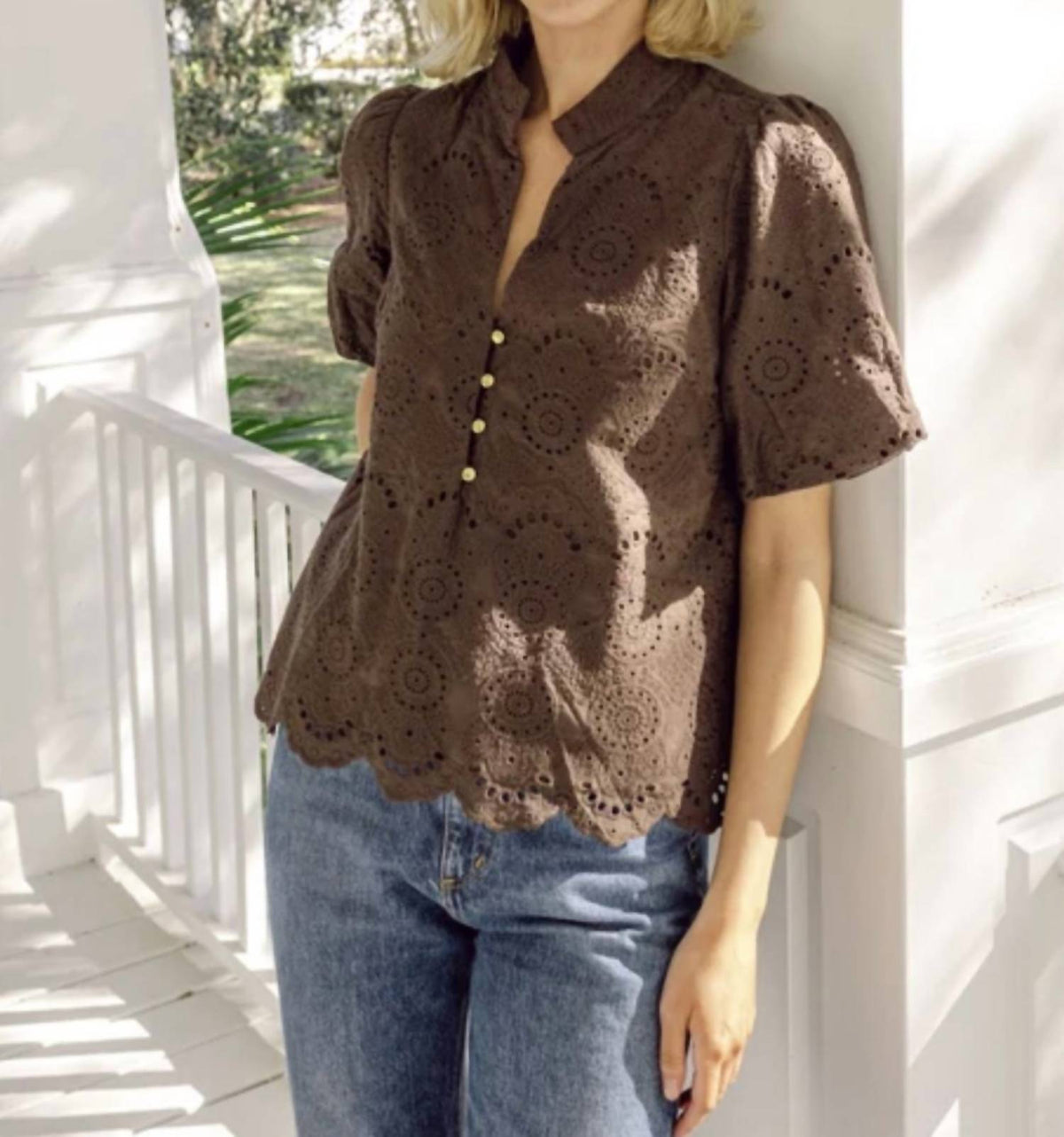 Sail To Sable - Eyelet puff sleeve