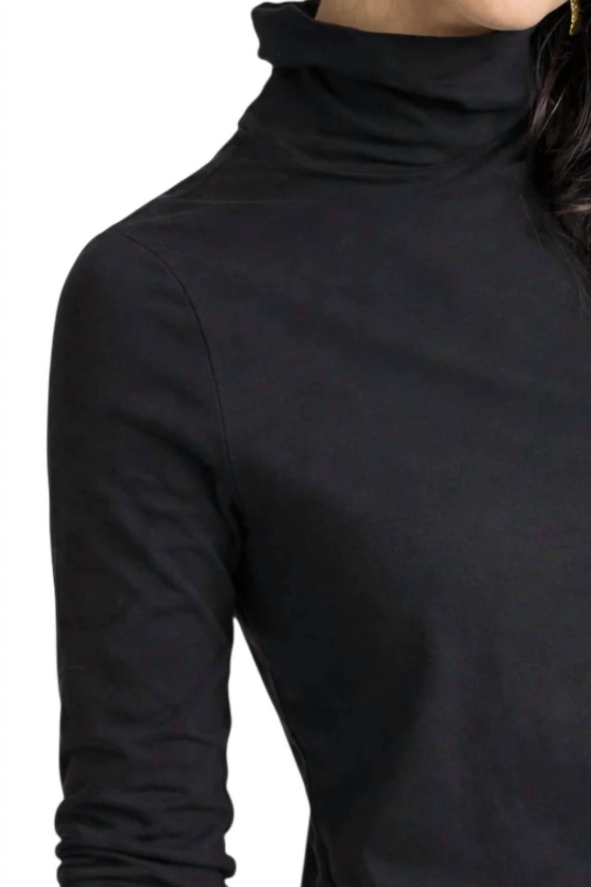 Salua - Long Sleeve Turtle Neck Tee