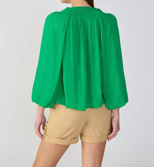 Sanctuary - Breezy Smock Neck Top - clothing - green - shirts