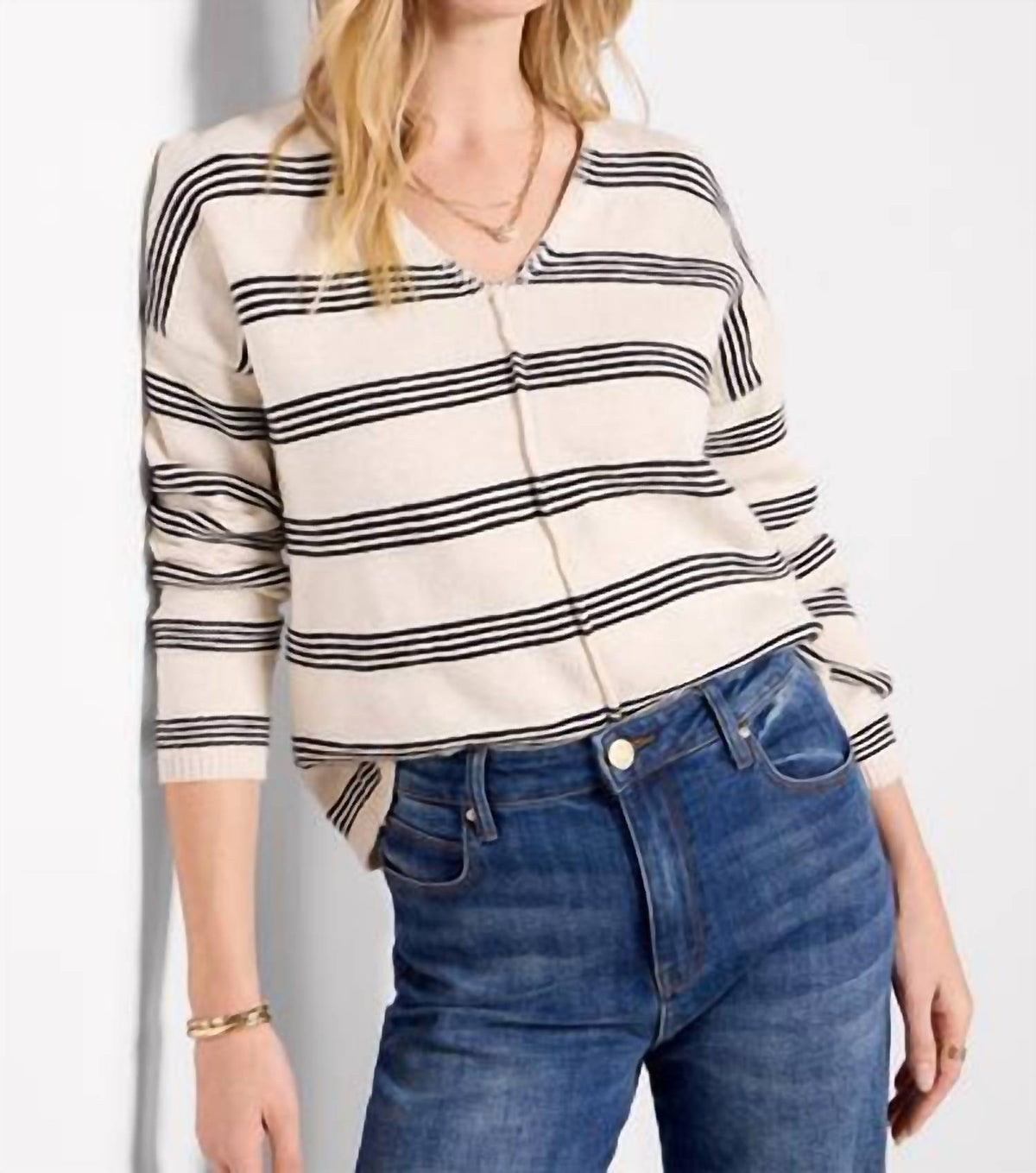 Sanctuary - Easy V-neck Sweater