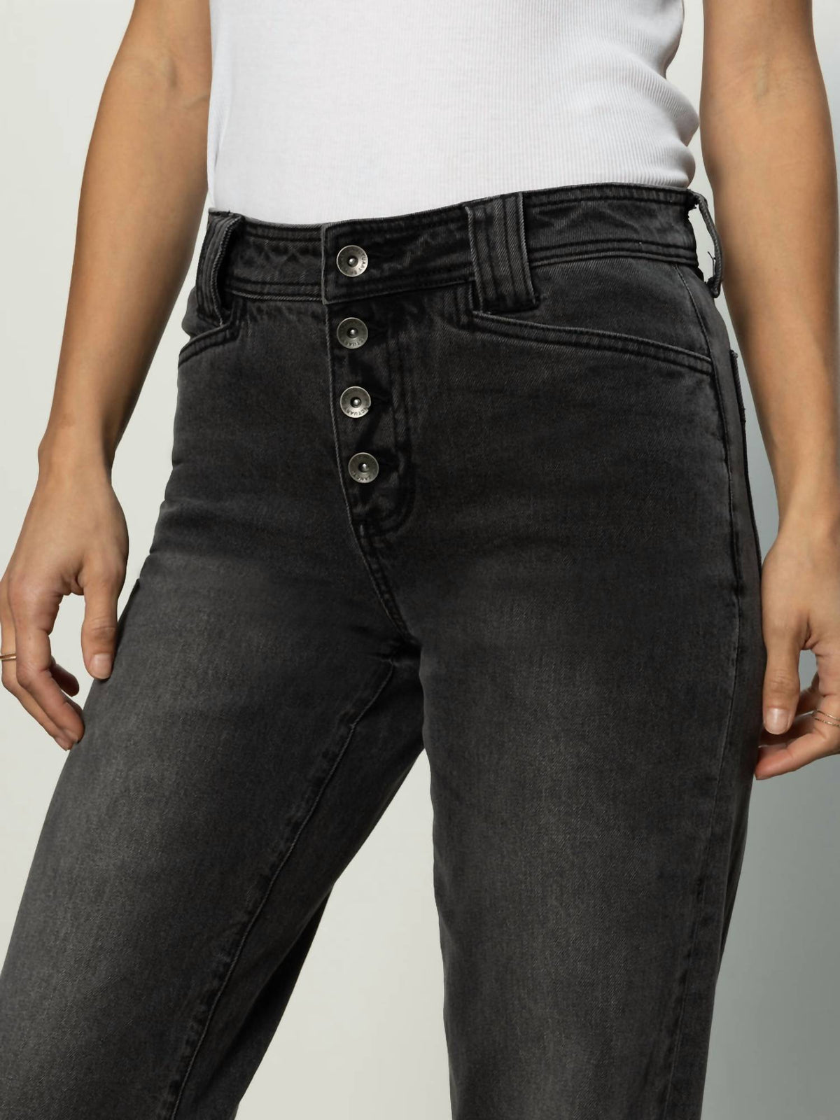 Sanctuary - Luna Cuffed Standard Rise Jeans