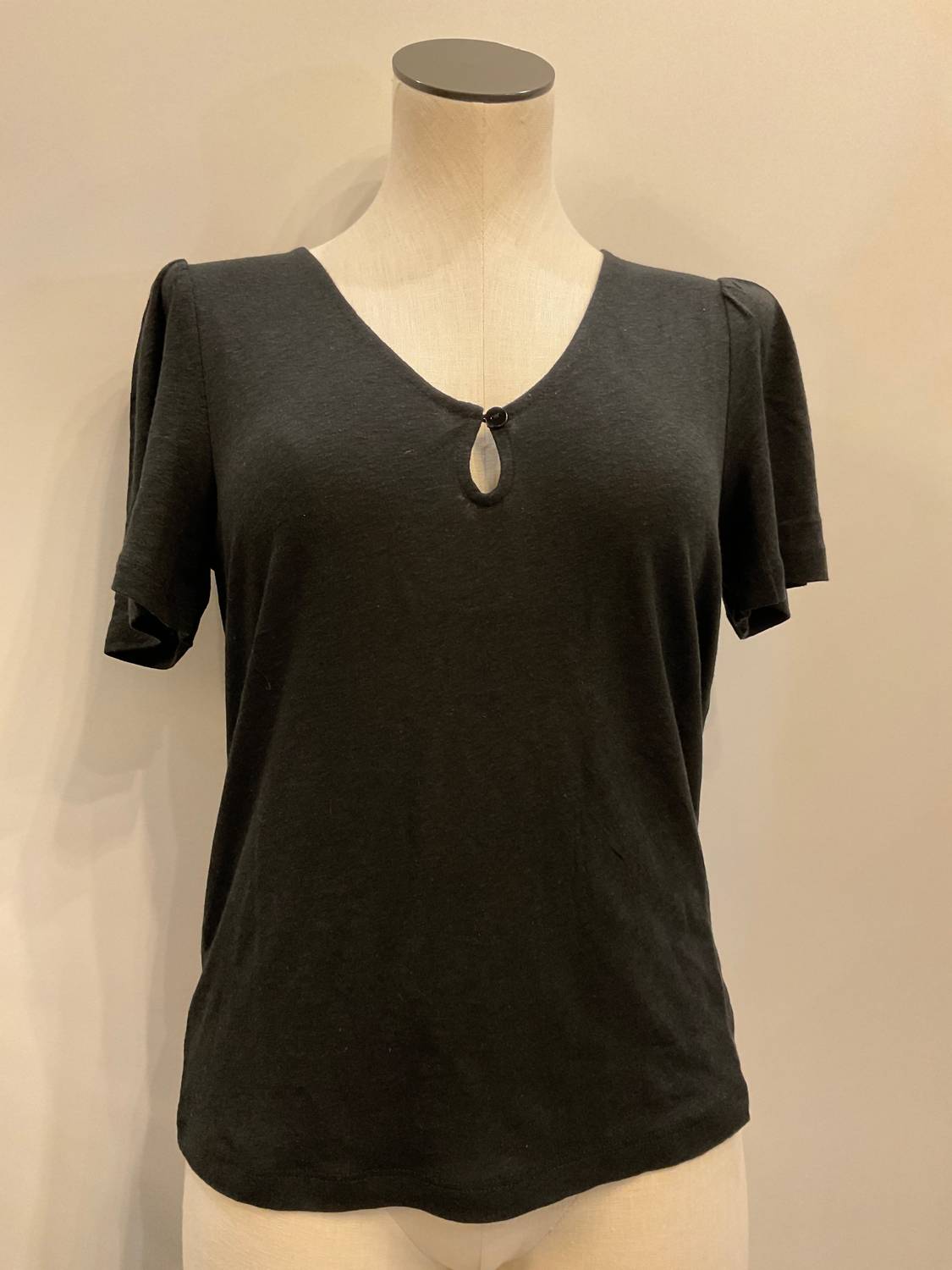 Sanctuary - Women's Keyhole Flutter Tee