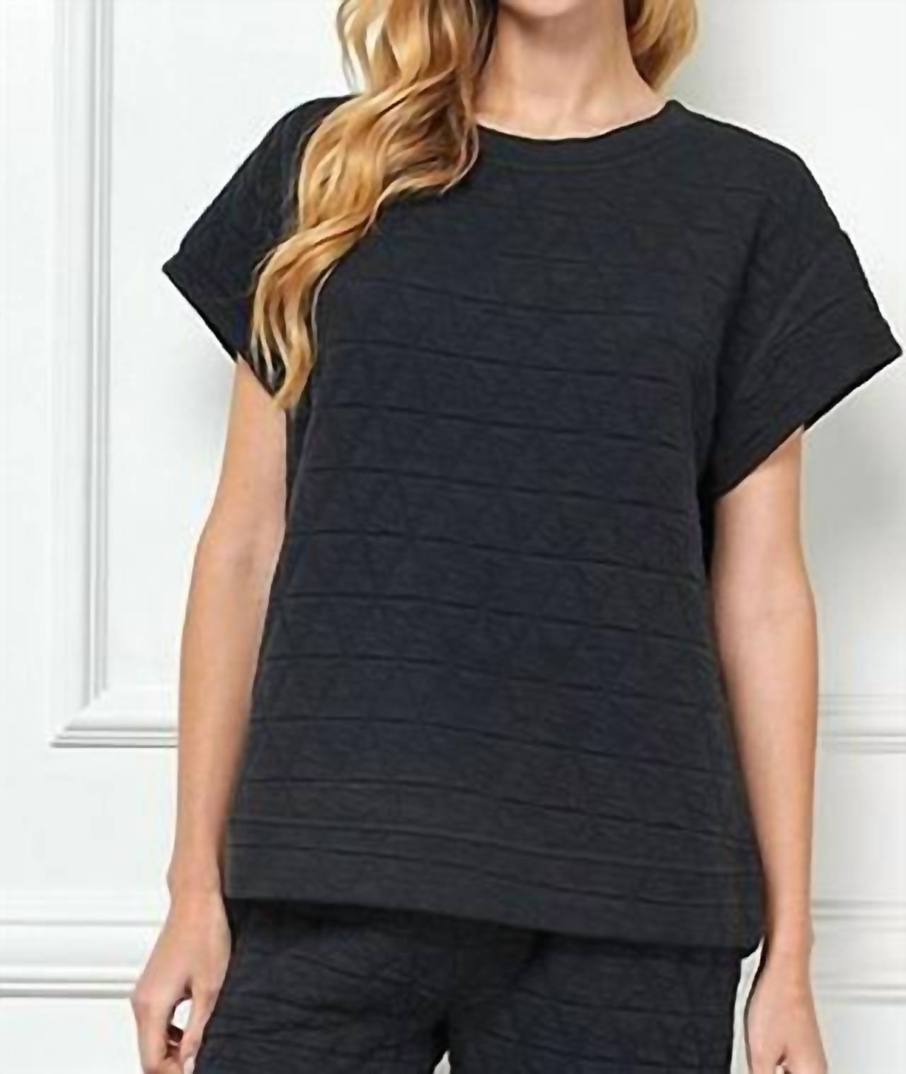See And Be Seen - Quilted Short Sleeve Top - black - clothing - polyester
