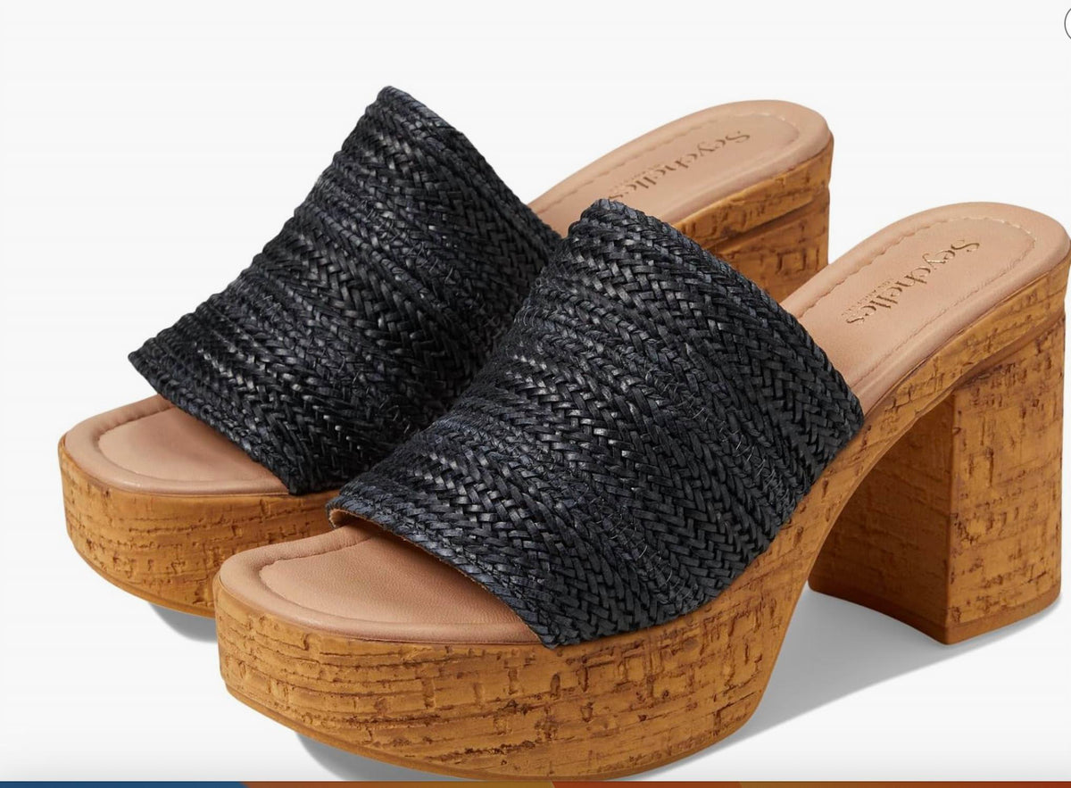 Seychelles - women applause platfrom sandal