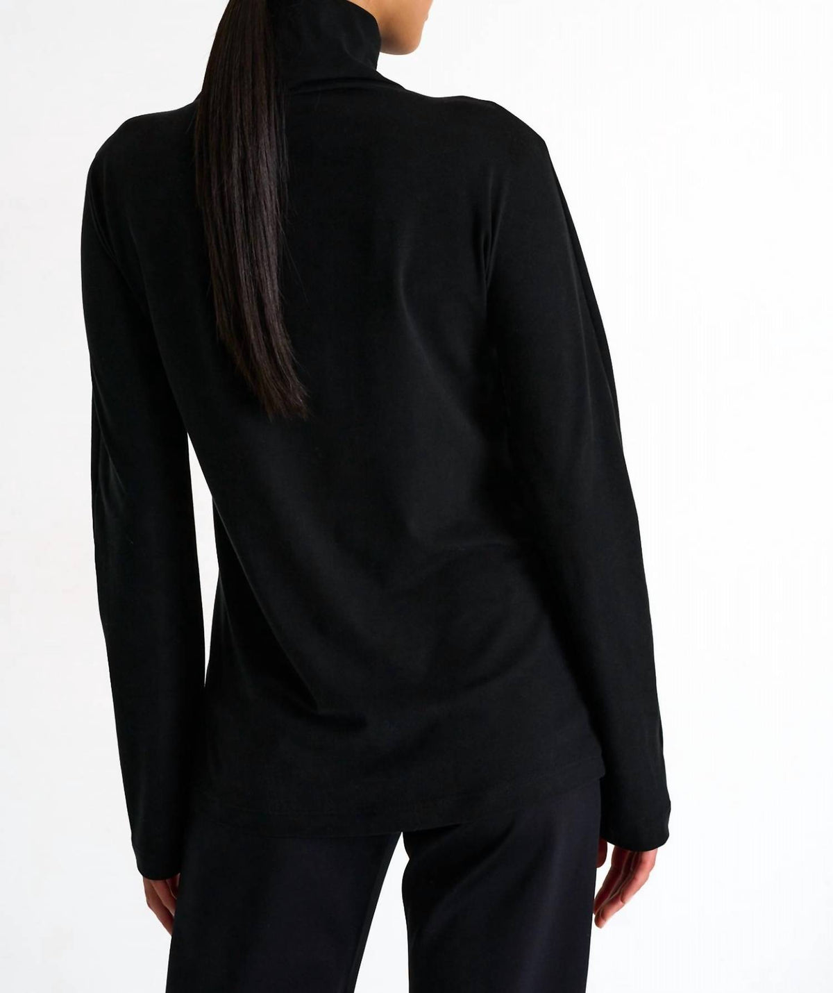 Shan - Classic Turtleneck Top