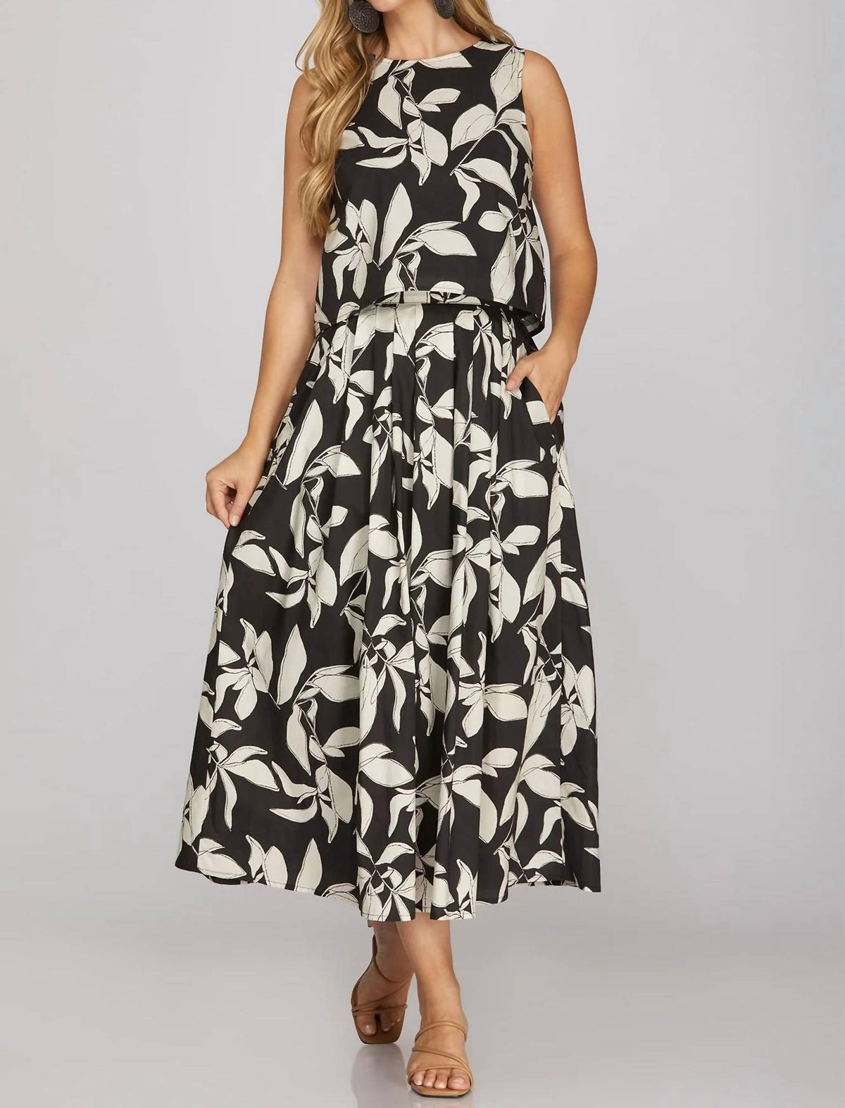 She + Sky - Printed Midi Skirt With Back Elastic Waistband