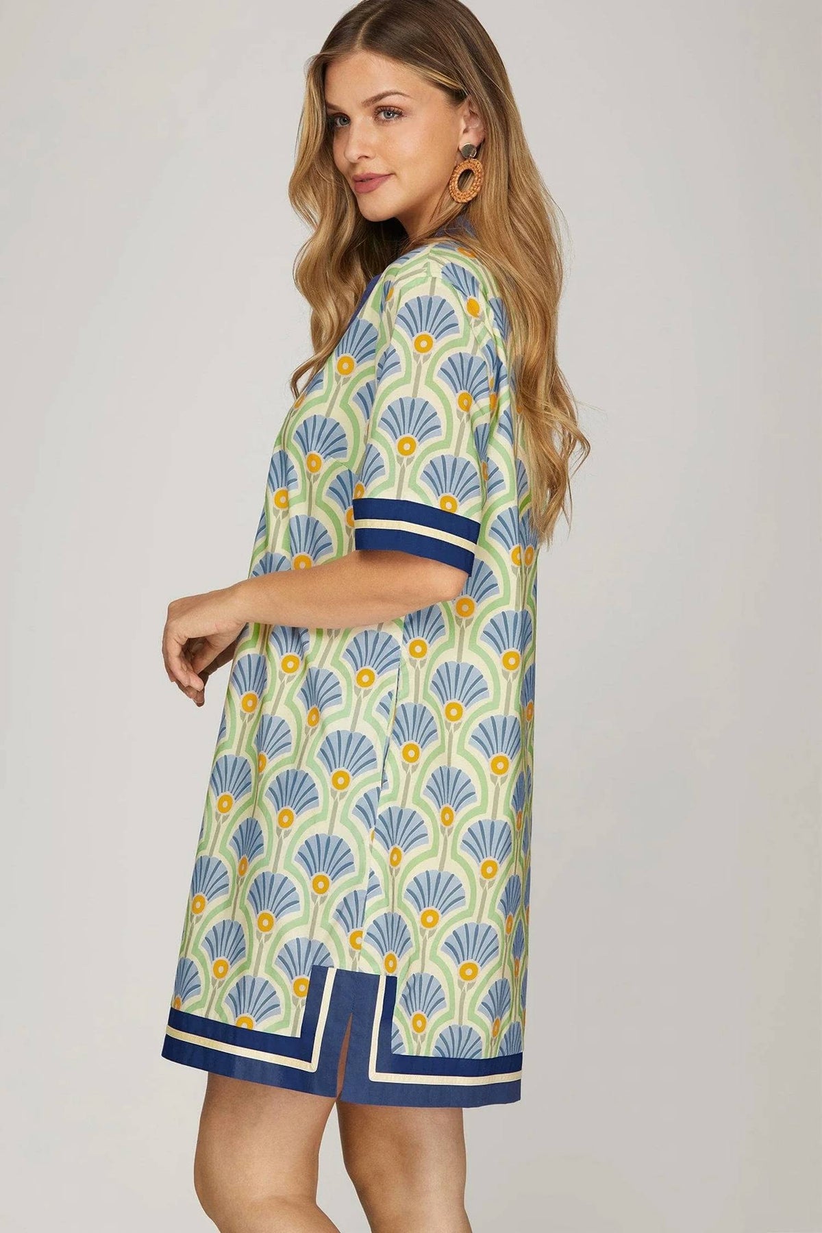 She + Sky - Short Sleeve Printed Dress With Solid Trim