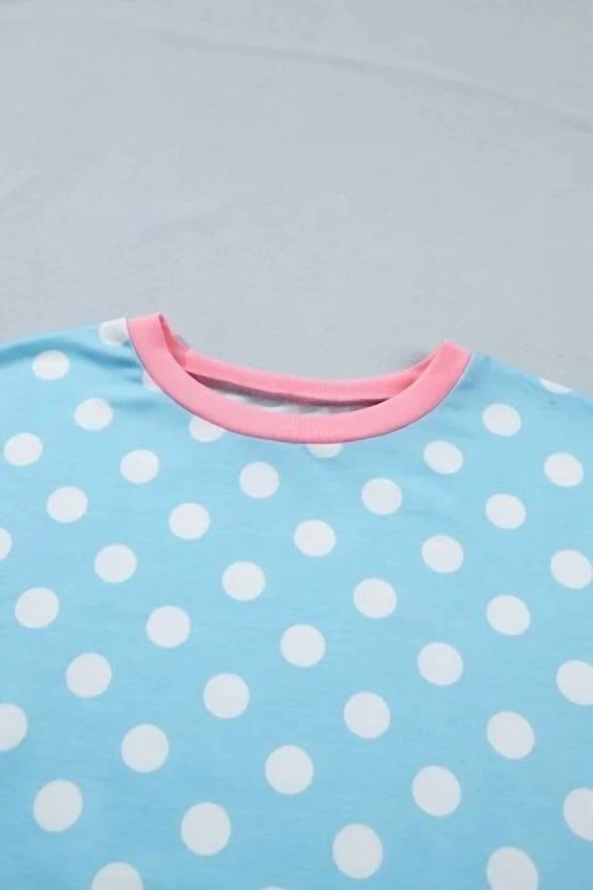 Shewin - Polka Dot Contrast Edge Casual Shorts Set