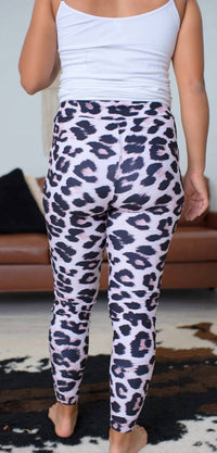 Shirley Stone - Lace Ankle Leggings