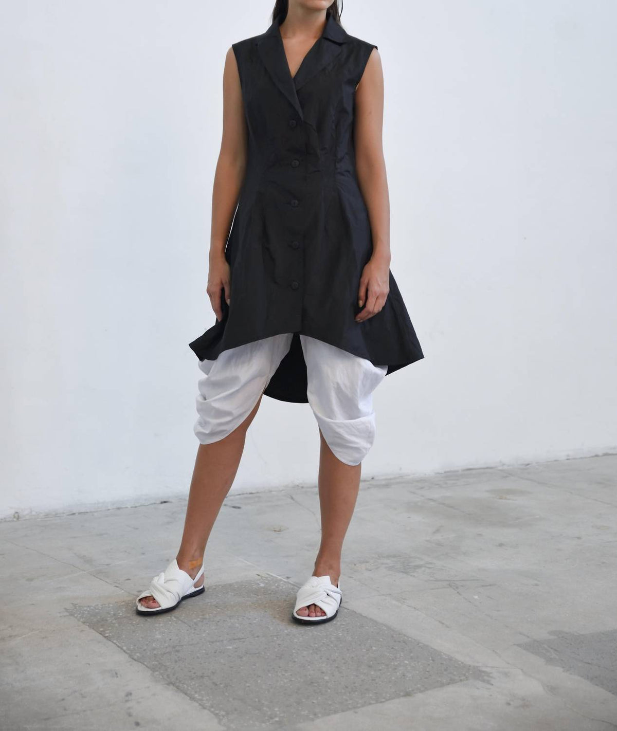 Simply Mila - Imperial Collar Tunic
