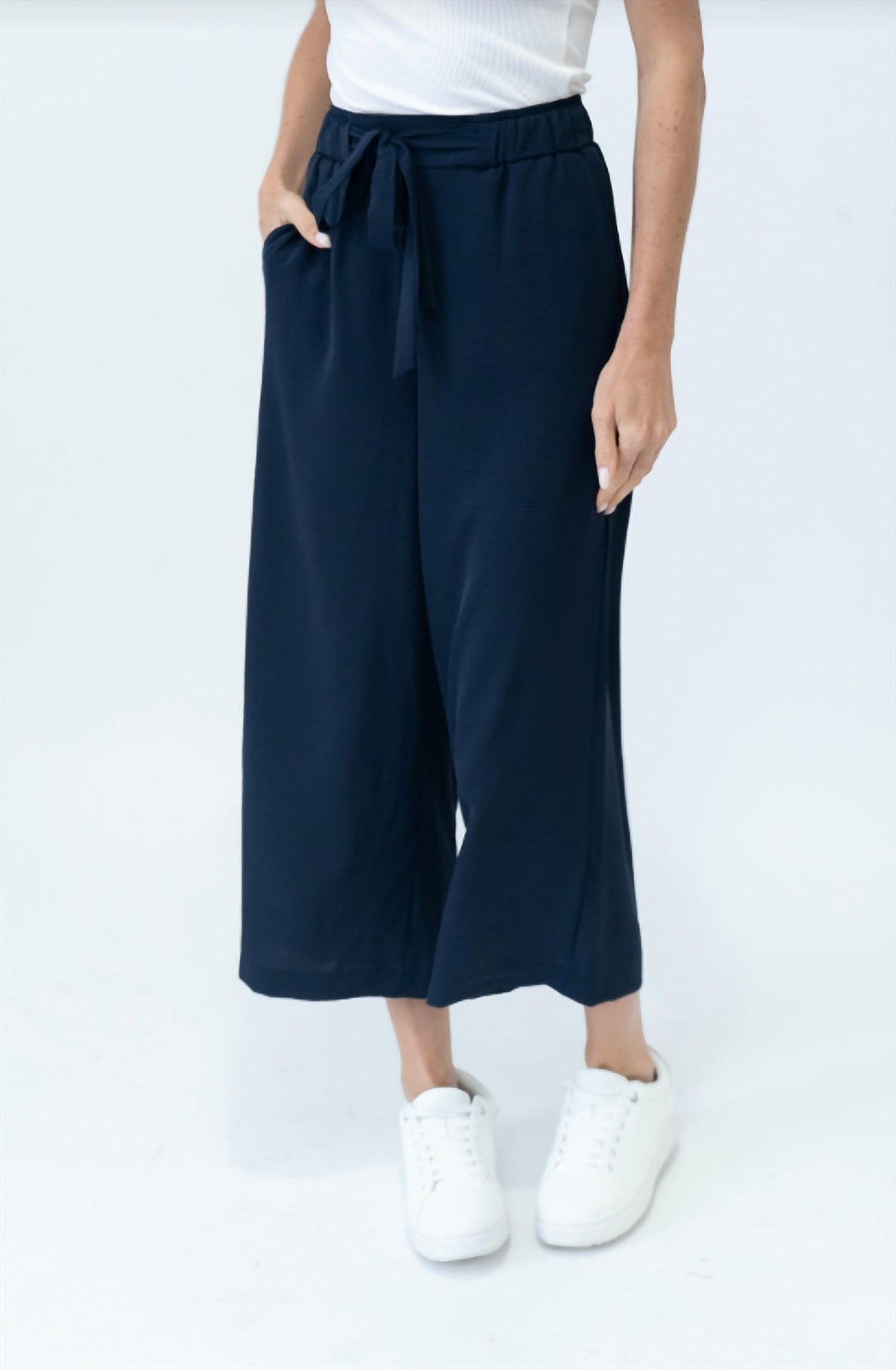 Six/Fifty - Lightweight Drawstring Culotte Pants